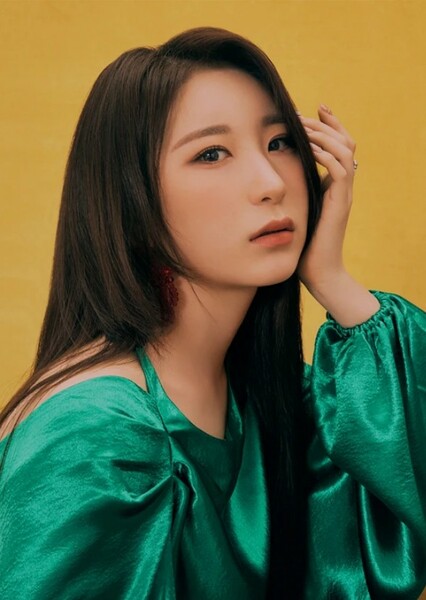 Lee Chae-yeon photo