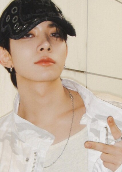 Heeseung photo