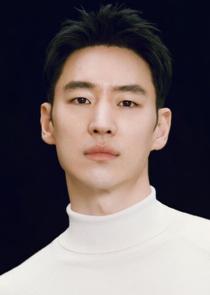 Lee Je-hoon photo