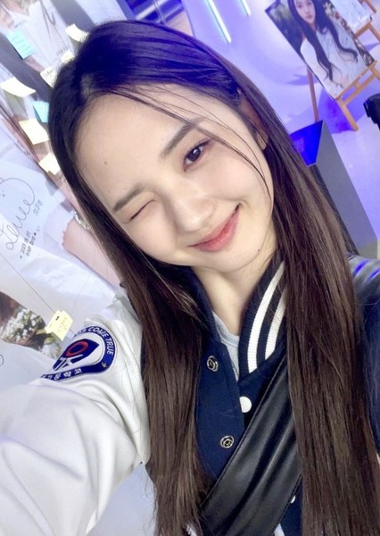 Lee Ji-woo photo