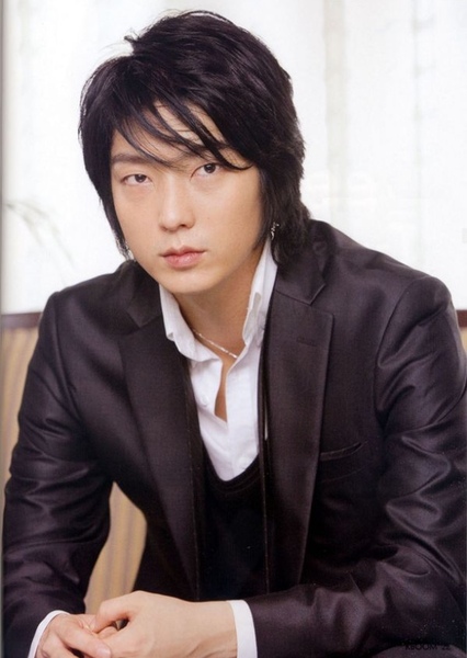 Lee Joon-gi photo