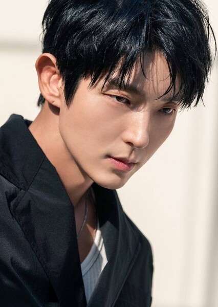 Lee Joon-gi photo