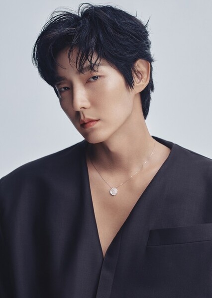 Lee Joon-gi photo