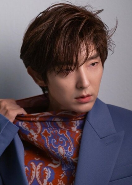 Lee Joon-gi photo