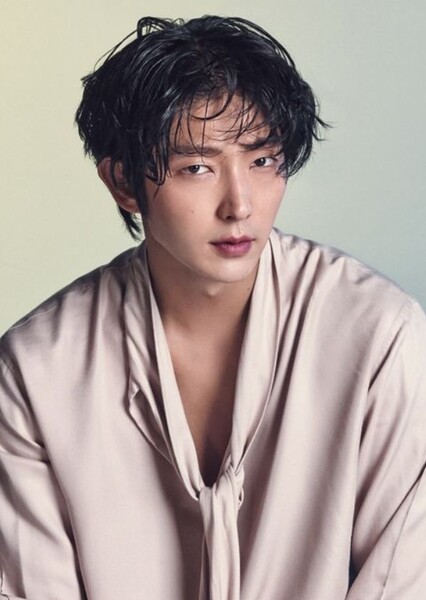 Lee Joon-gi photo