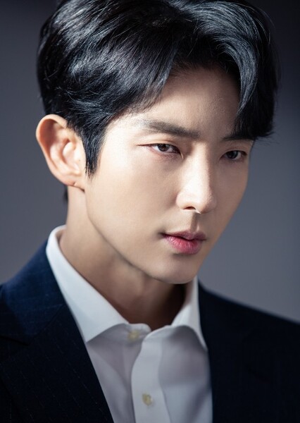 Lee Joon-gi photo