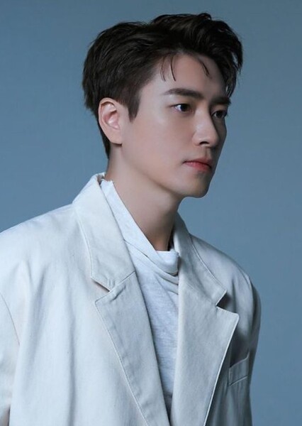 Lee Joon-Hyuk photo