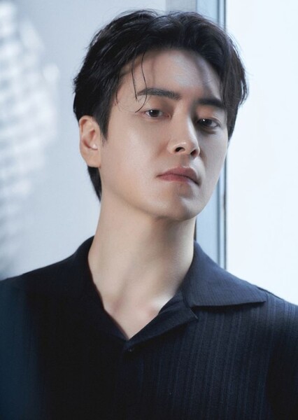 Lee Joon-Hyuk photo