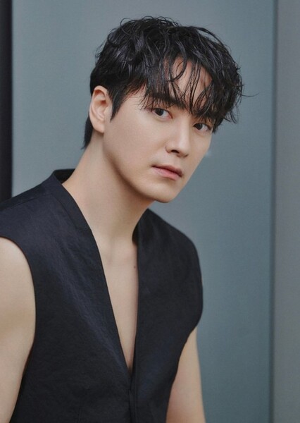 Lee Joon-Hyuk photo