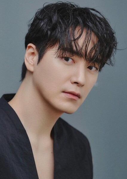 Lee Joon-Hyuk photo