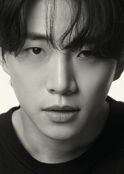 Lee Jun-ho photo