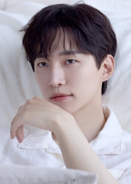 Lee Jun-ho photo