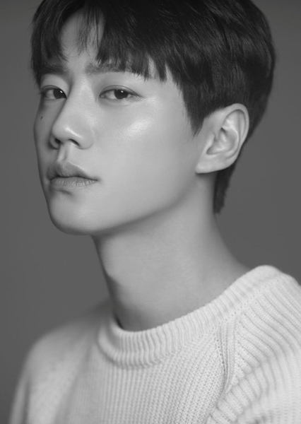 Lee Jun-young photo