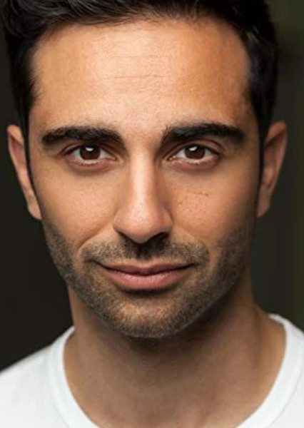 Lee Majdoub photo