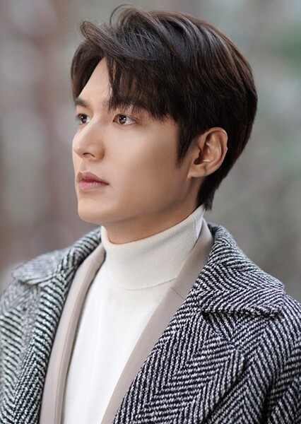 Lee Min-ho photo