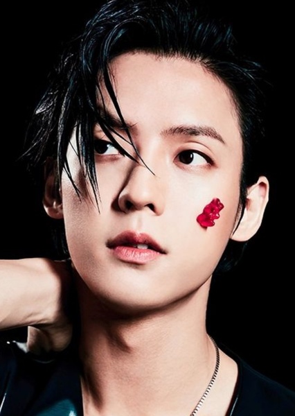 Lee Min-hyuk (Huta) photo