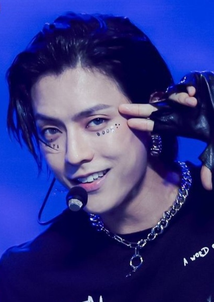 Lee Min-hyuk (Huta) photo