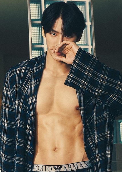 Lee Min-hyuk (Huta) photo