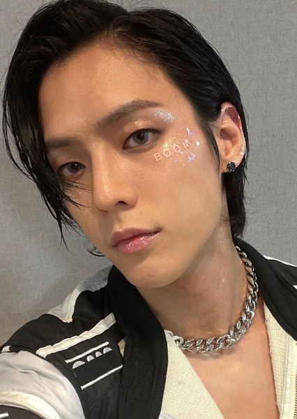 Lee Min-hyuk (Huta) photo