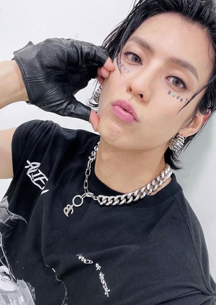 Lee Min-hyuk (Huta) photo