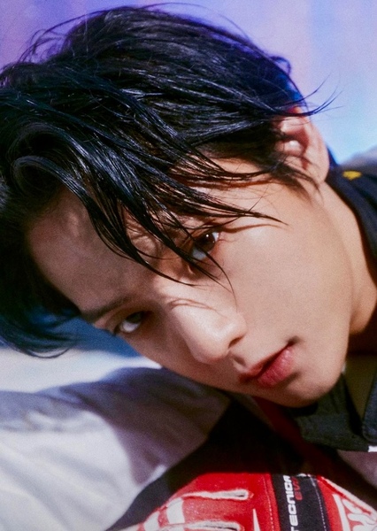 Lee Min-hyuk (Huta) photo
