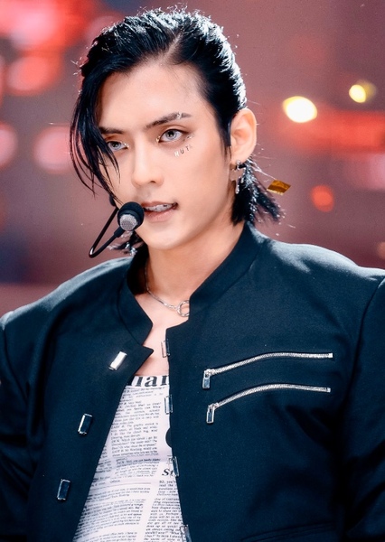 Lee Min-hyuk (Huta) photo