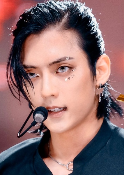 Lee Min-hyuk (Huta) photo