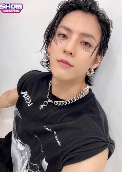 Lee Min-hyuk (Huta) photo