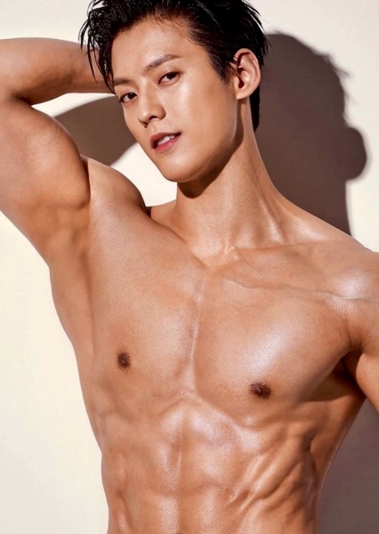 Lee Min-hyuk (Huta) photo