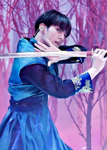 Lee Min-hyuk (Huta) photo