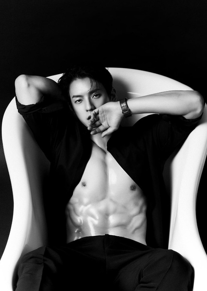 Lee Min-hyuk (Huta) photo