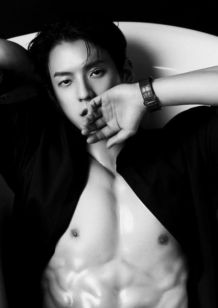 Lee Min-hyuk (Huta) photo