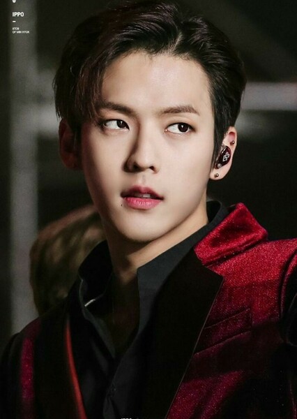 Lee Min-hyuk (Huta) photo