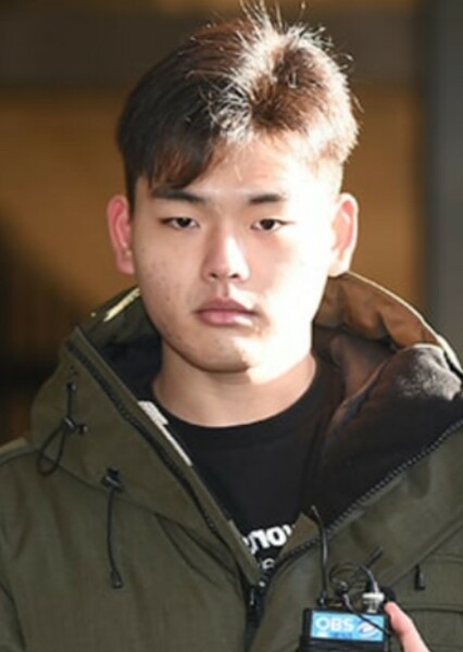 Lee Seok-cheol photo