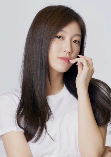 Lee Su-Ji photo
