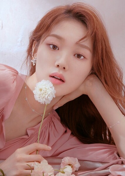 Lee Sung-kyung photo