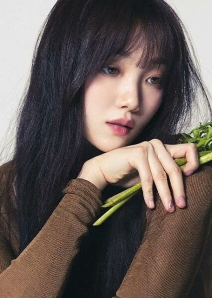 Lee Sung-kyung photo