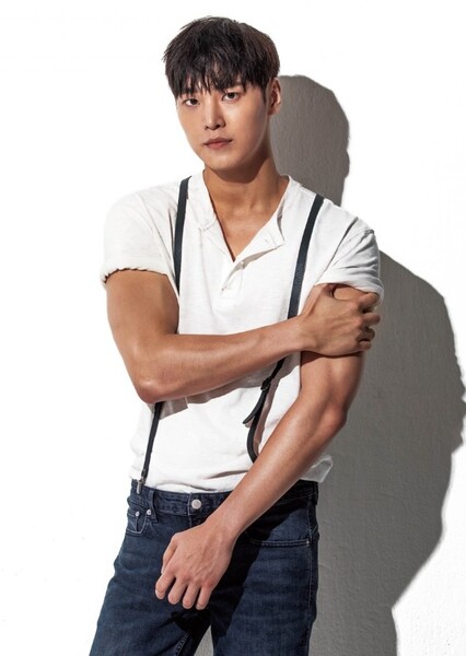 Lee Tae-hwan photo
