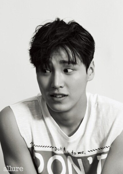 Lee Tae-hwan photo