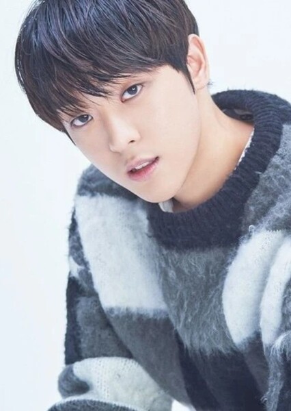 Lee Tae-vin photo