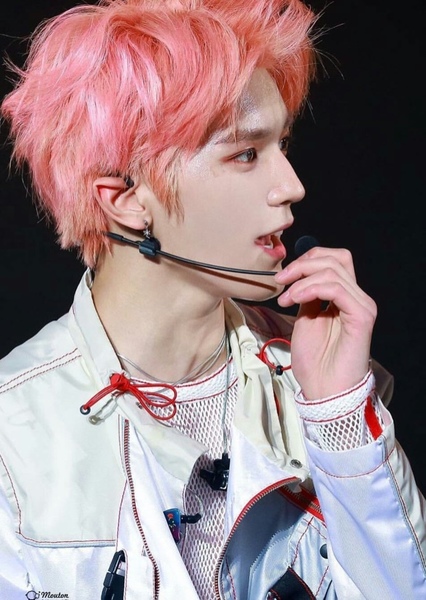 Taeyong photo