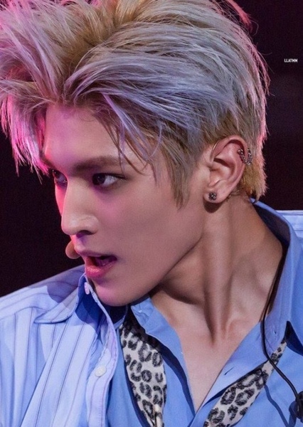 Lee Taeyong photo