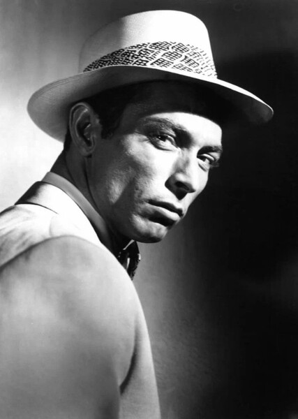 Lee Van Cleef photo