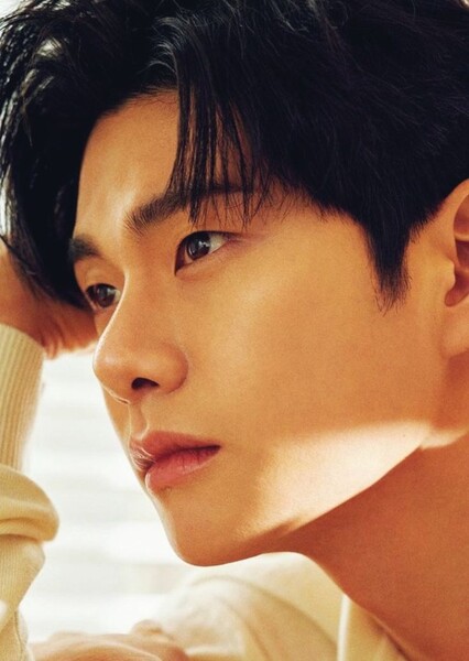 Lee Yi-kyung photo