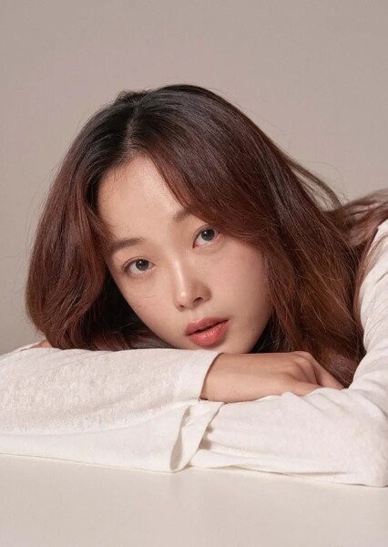 Lee Yoo-mi photo