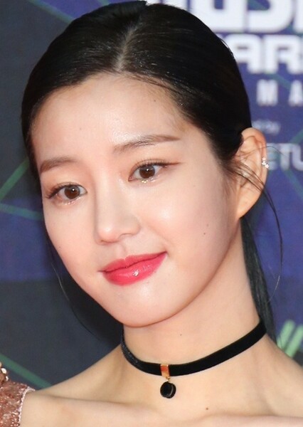 Lee Yu-bi photo