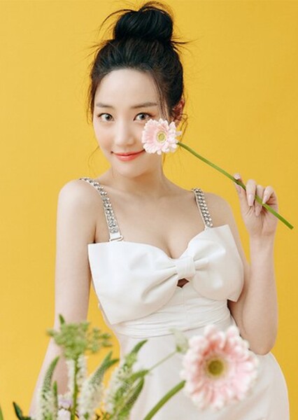 Lee Yu-bi photo