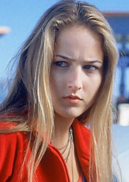 Leelee Sobieski