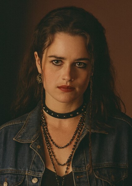 Leia Harker (Emmet Reese & Roger) photo