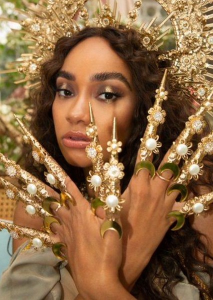 Leigh-Anne Pinnock photo